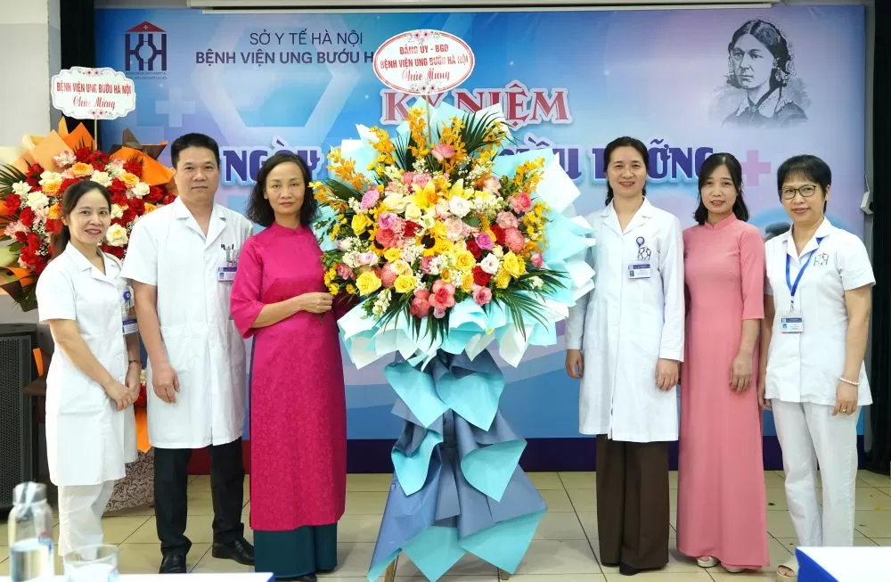 Bệnh viện Ung Bướu Hà Nội tổ chức Lễ kỷ niệm ngày Quốc tế Điều dưỡng năm 2025