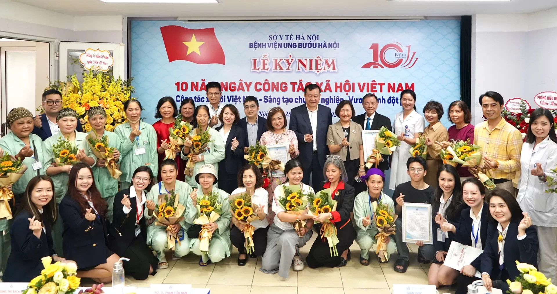 Lễ kỷ niệm 10 năm Ngày Công tác xã hội Vệt Nam: Gắn kết – Sẻ chia – Đồng hành cùng người bệnh