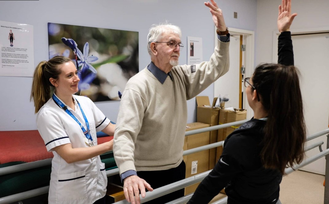 TRỊ LIỆU MÚA/CHUYỂN ĐỘNG: TIẾP CẬN NHỮNG CẢM XÚC KHÔNG LỜI