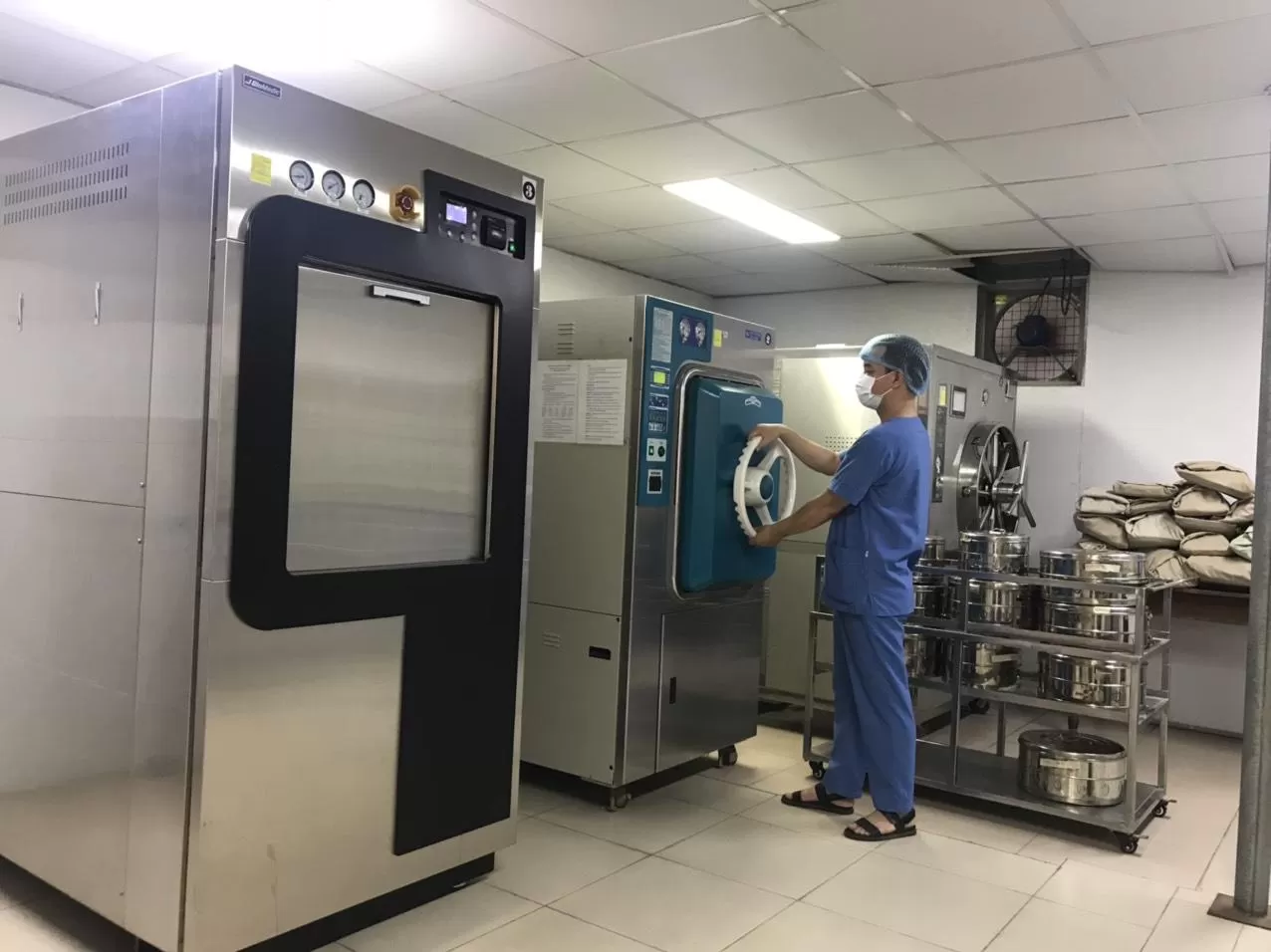 Khoa Kiểm soát nhiễm khuẩn