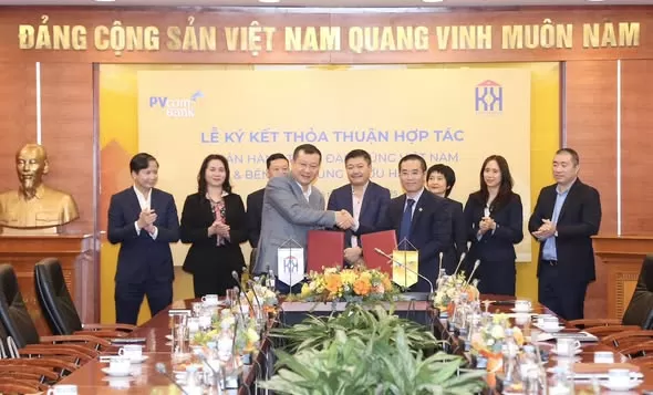 Bệnh viện Ung Bướu Hà Nội ký kết Thỏa thuận hợp tác với Ngân hàng TMCP Đại Chúng Việt Nam (PVcomBank)