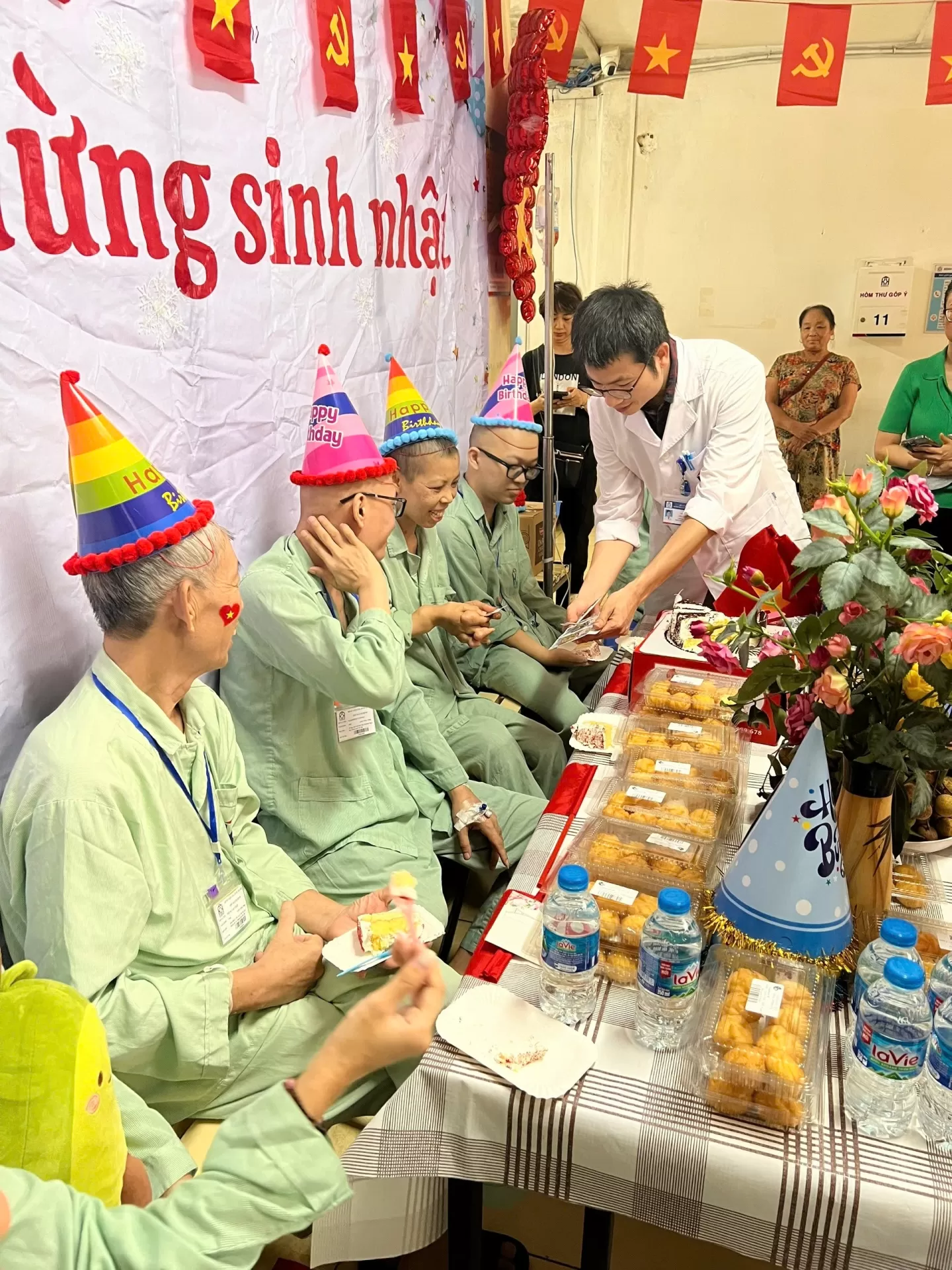 Sinh nhật người bệnh tháng 8 – Kỷ niệm 1 năm yêu thương lan tỏa