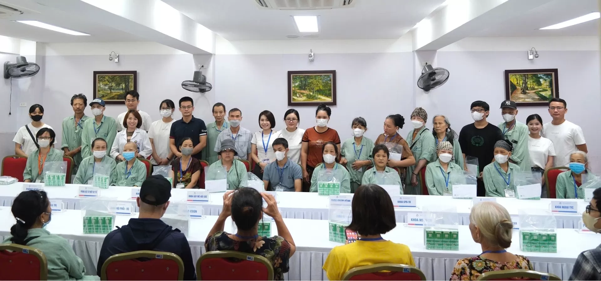 Rộn ràng tháng 8 với các hoạt động công tác xã hội hướng tới người bệnh