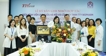Bệnh viện Ung Bướu Hà Nội ký kết hợp tác với Công ty TNHH Biopharm