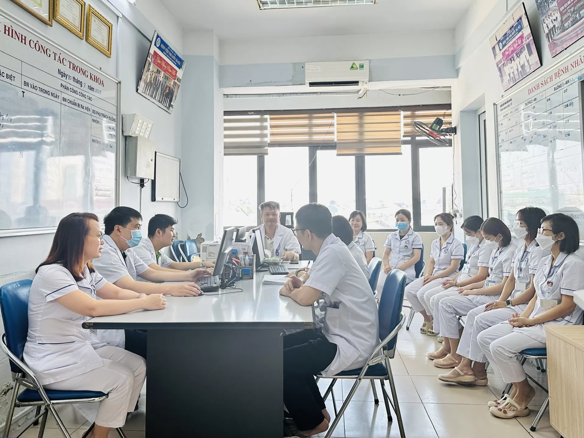 Khoa Ngoại Đầu cổ