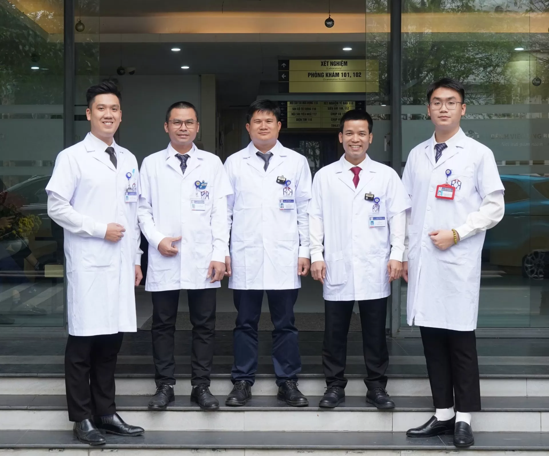 KHOA VẬT LÝ XẠ TRỊ